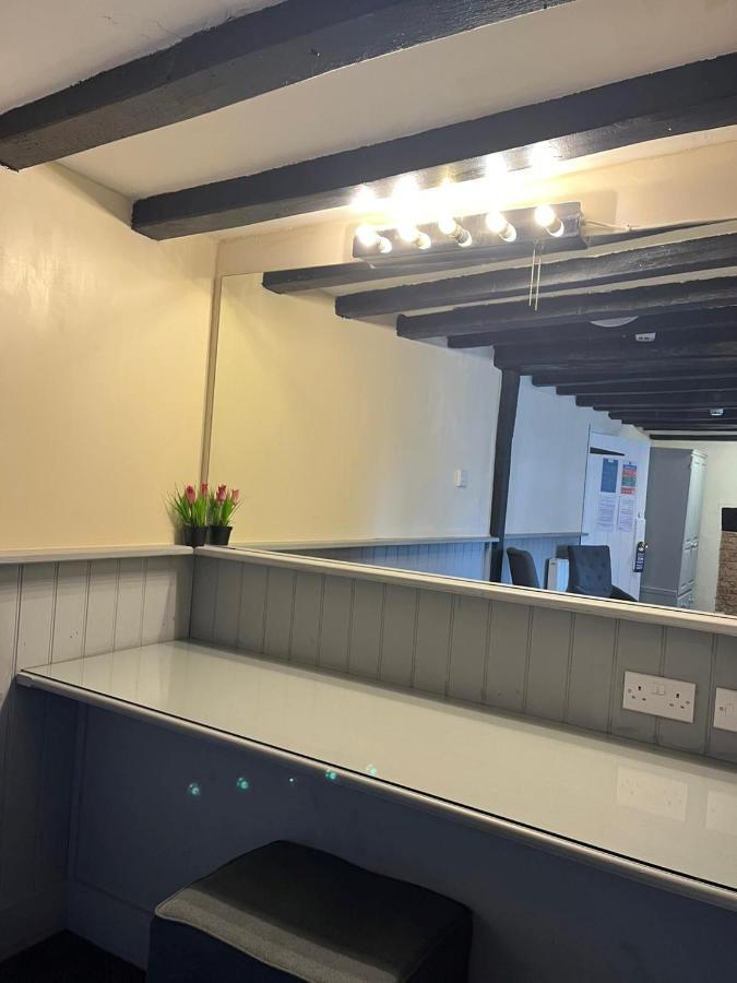 The White Hart Hotel Newenden Exterior photo